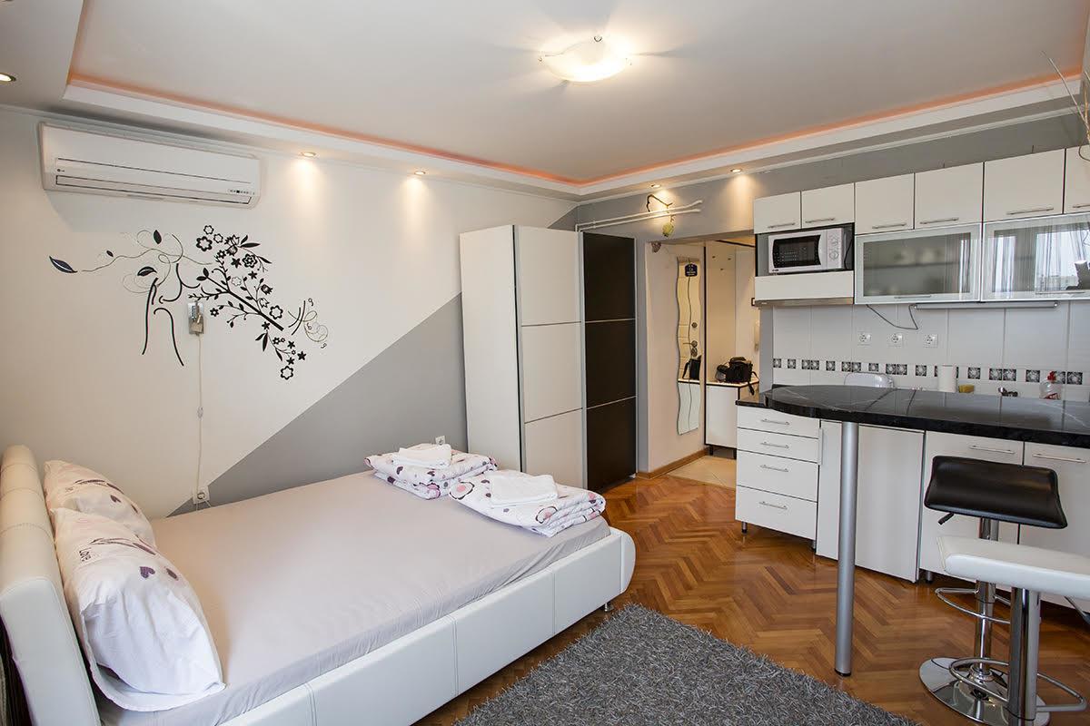 Star Apartment Belgrado Esterno foto